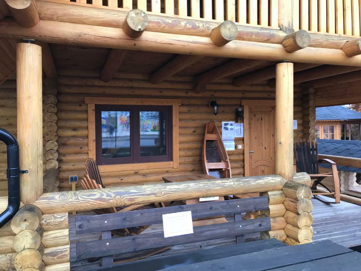 Wellness Huette Am Zwenkauer See Bei Leipzig Exterior foto