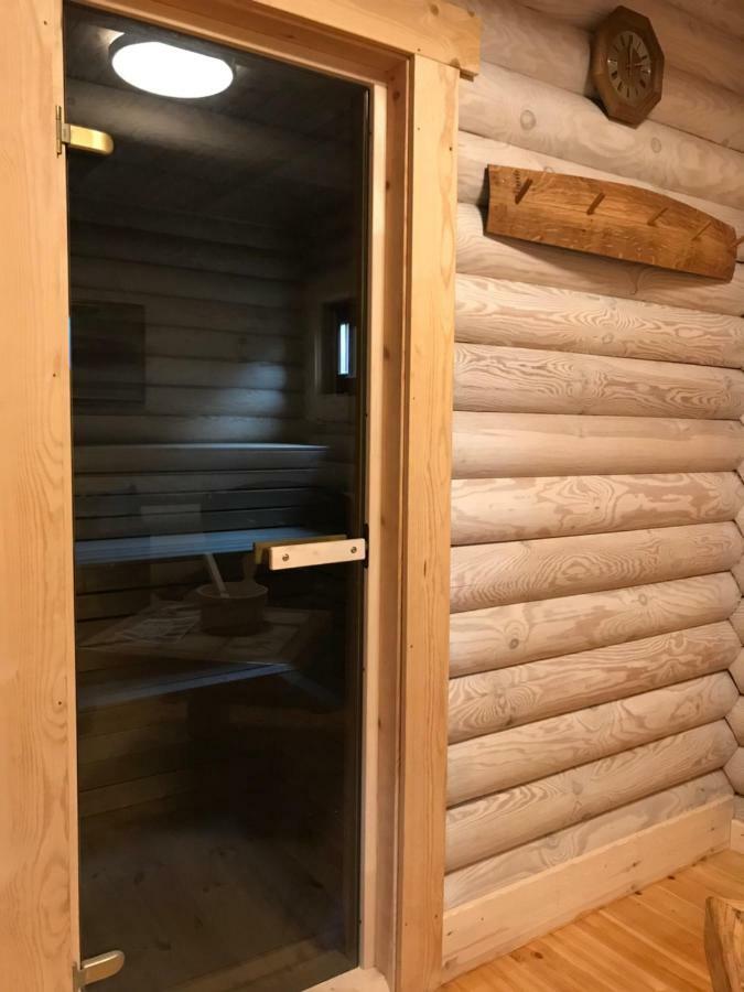 Wellness Huette Am Zwenkauer See Bei Leipzig Exterior foto